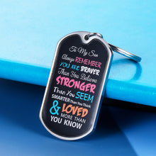 将图片加载到图库查看器,To My Son Inspirational Keychain Gifts Christmas Graduation Birthday Wedding Gifts for Him Boys Kids Child Teen Teenage Men Adult Remember You are Braver Gifts from Dad Mom Stepmother