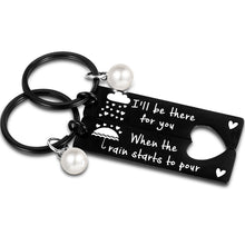 将图片加载到图库查看器,Friends TV Show Merchandise for Best Friend Gifts Couple Keychain I’ll Be There for You Graduation Gifts for BFF Besties Boyfriend Girlfriend Women Men Christmas Birthday Jewelry Gift