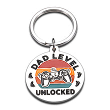 将图片加载到图库查看器,Fathers Day Keychain Christmas Gifts for New Dad Daddy to Be Gift for Husband Men Him from Women Wife New Mommy Valentines Day Birthday Baby Pregnancy Announcement Gift for First Time Father