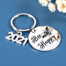 将图片加载到图库查看器，2021 Graduation Keychain Gift for Senior Class of 2021 Inspirational Motivational Encouragement Gifts for Daughter Son Teen Boys Girls Women Men Best Friends High School College Graduating Students
