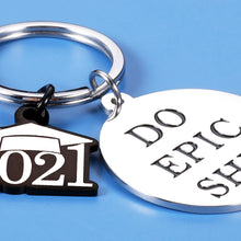 将图片加载到图库查看器，2021 Graduation Keychain Gift for Class of 2021 Senior 2021 Inspirational Grad Gifts for Daughter Son Teen Girls Boys Best Friend Besties BFF Brother Sister Women Men High School College Students
