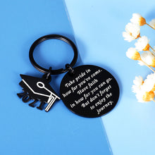 将图片加载到图库查看器，2021 Graduation Keychain Gifts for Class of 2021 Senior 2021 Daughter Son Teen Boys Girls High School College Students Women Men Brother Sister Master Grad Gifts for Him Her from Mom Dad
