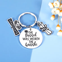 将图片加载到图库查看器，2021 Graduation College Student Gifts for Him Her Teen Boys Girls Class of 2021 Senior 2021 Inspirational Keychain Grad Gift for Daughter Son High School Students Women Men Male Female Him Her
