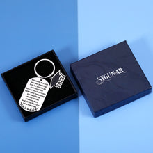 将图片加载到图库查看器，2022 Graduation Gifts for Daughter Son Teen Boys Girls Inspirational Keychain Grad Gift for Women Men Best Friends Besties Brother Sister High School College Students Teenagers Class of 2022
