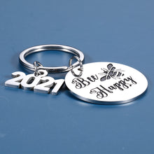 将图片加载到图库查看器，2021 Graduation Keychain Gift for Senior Class of 2021 Inspirational Motivational Encouragement Gifts for Daughter Son Teen Boys Girls Women Men Best Friends High School College Graduating Students
